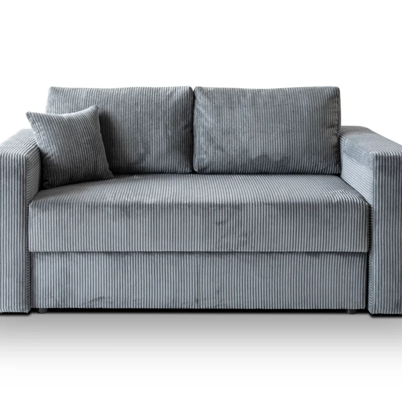 Jasnoszara sztruksowa sofa Abi 2 z szerokimi podłokietnikami, funkcją spania i dużym pojemnikiem na pościel.