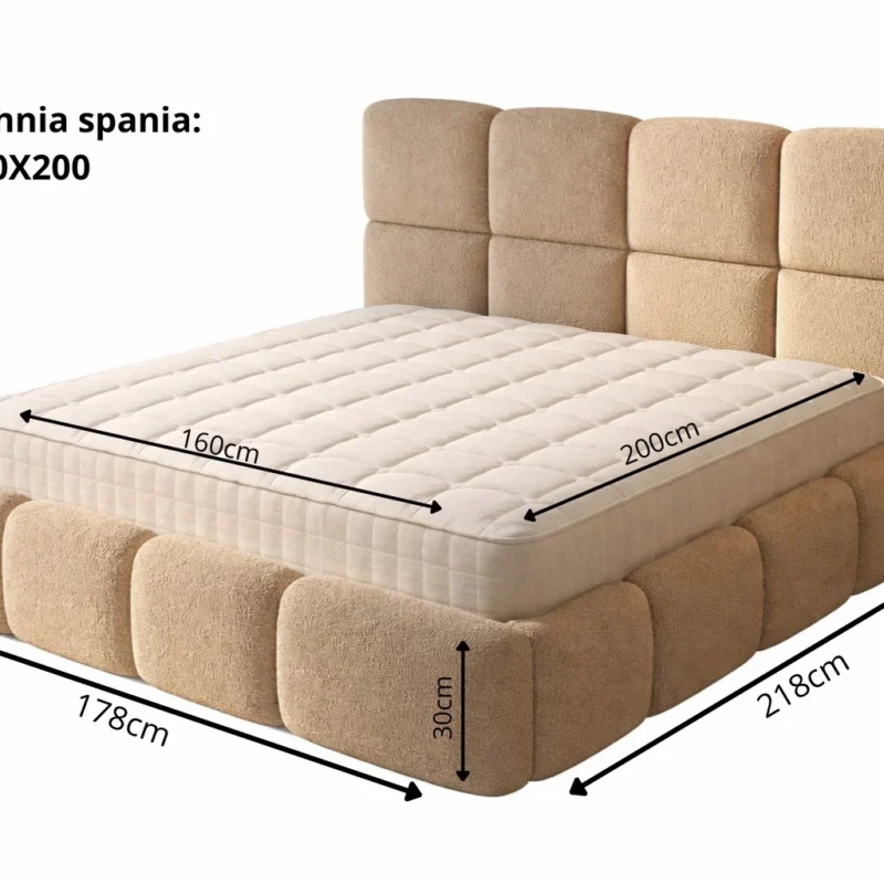 Nowoczesne łóżko sypialniane Abi 2 z wysokim wezgłowiem w pionowe pasy i pojemnikiem na pościel.